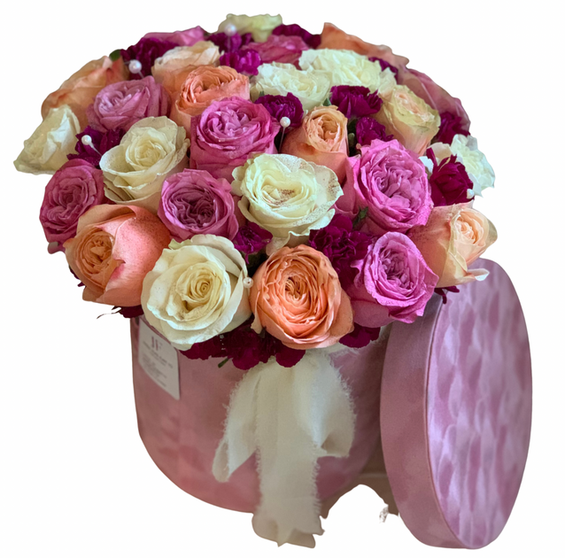 Luxury Velvet Rose Arrangement - Pink | Jungle Fever Plant Co.