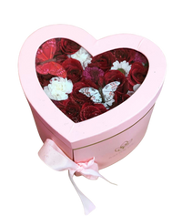 Load image into Gallery viewer, Two-Tiered Heart Box
